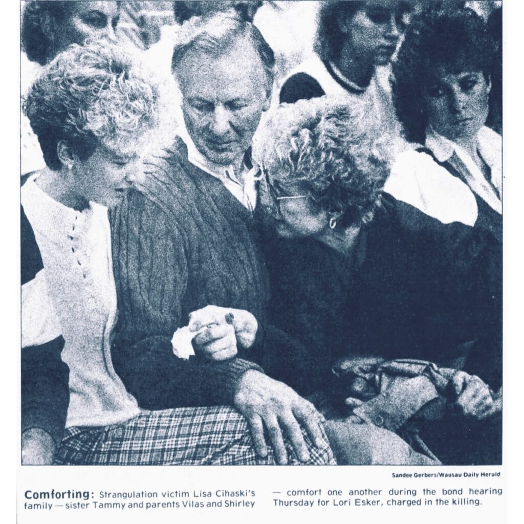 Lisa Cihaski: Wausau Daily Herald photo of her family in the courtroom, 1989
