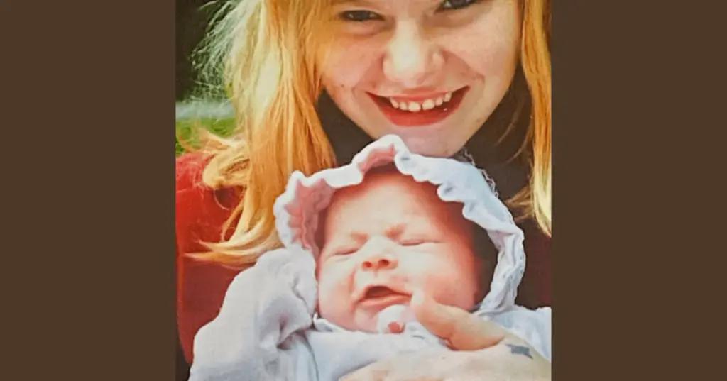 Rachel Timmerman with her baby daughter Shannon Dale Verhage c. 1996