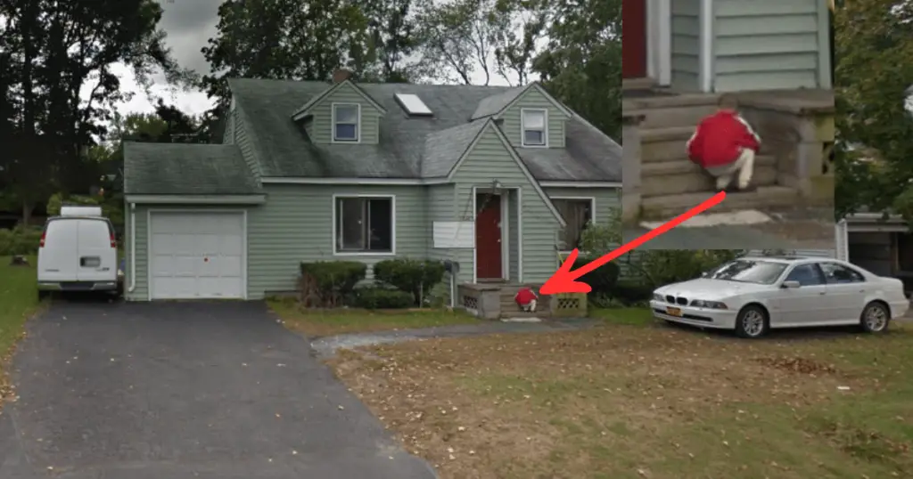 Google street view image capturing one of the Chen boys in October 2011, three years before the murders.